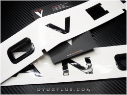 Range Rover Parlak Siyah Velar Kaput Logo Amblem Seti