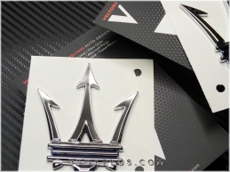 Maserati Mavi / Blue Yeni Nesil Maserati Logo Amblem Seti Maserati Mavi / Blue Yeni Nesil Maserati Logo Amblem Seti