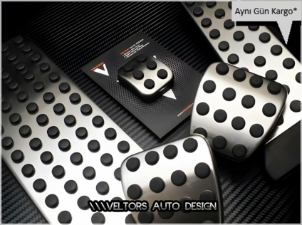 Mercedes AMG Logo Amblem Manuel Pedal Seti