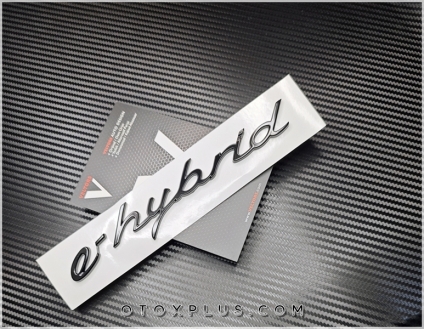 Porsche e-hybrid Yazı e- hybrid Logo Amblem